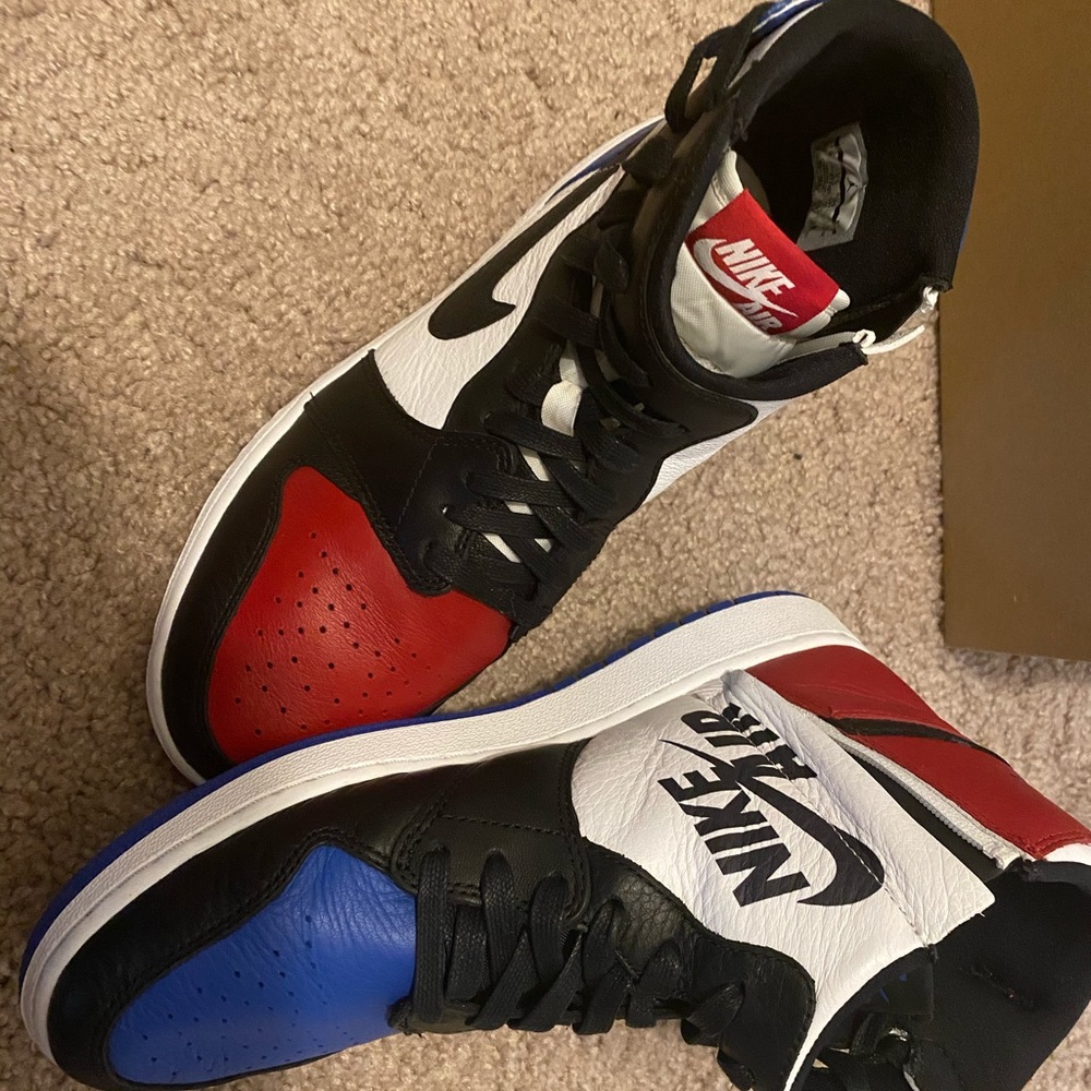 Air Jordan 1 Rebel WMS